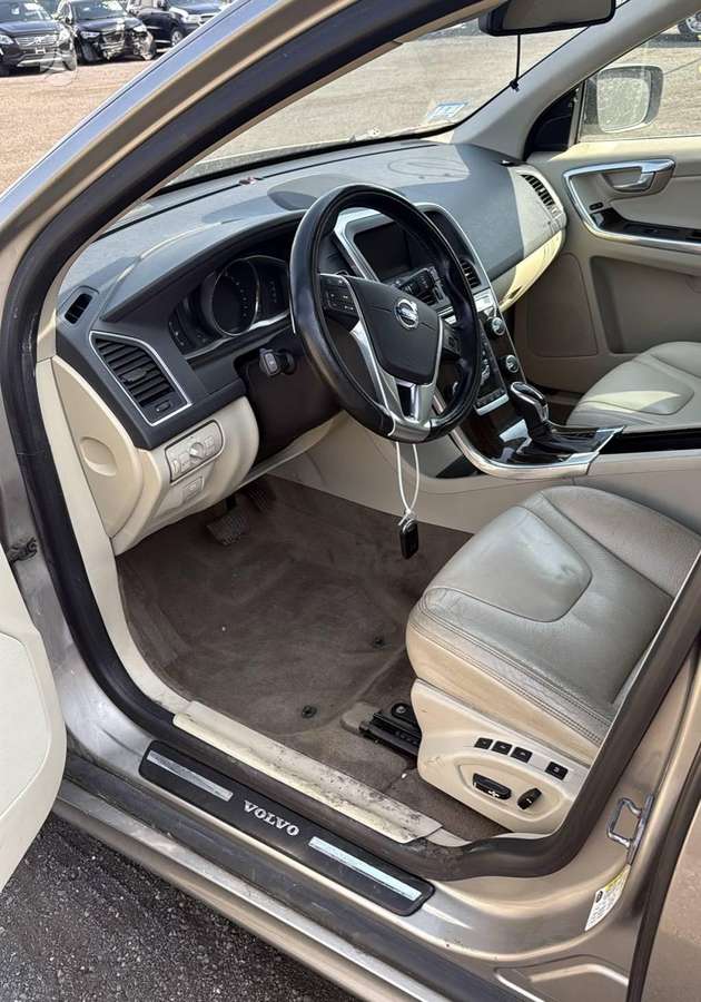 Volvo XC60 - 8