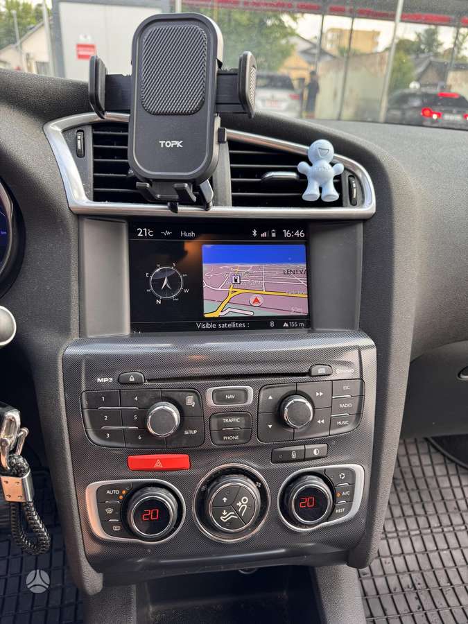 Citroen C4, 1.6 l., hatchback