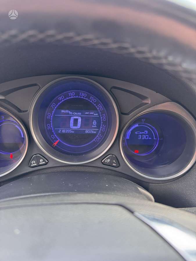 Citroen C4, 1.6 l., hatchback