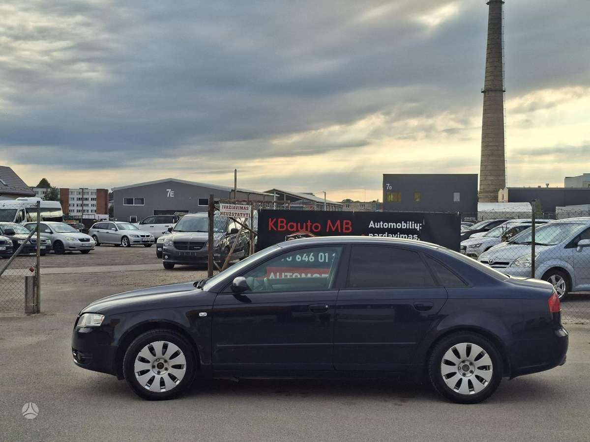 Audi A4, 2.0 l., Седан