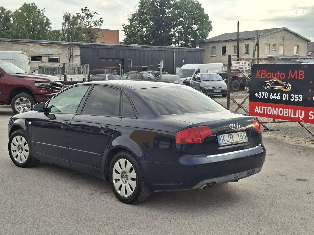 Audi A4, 2.0 l., Седан