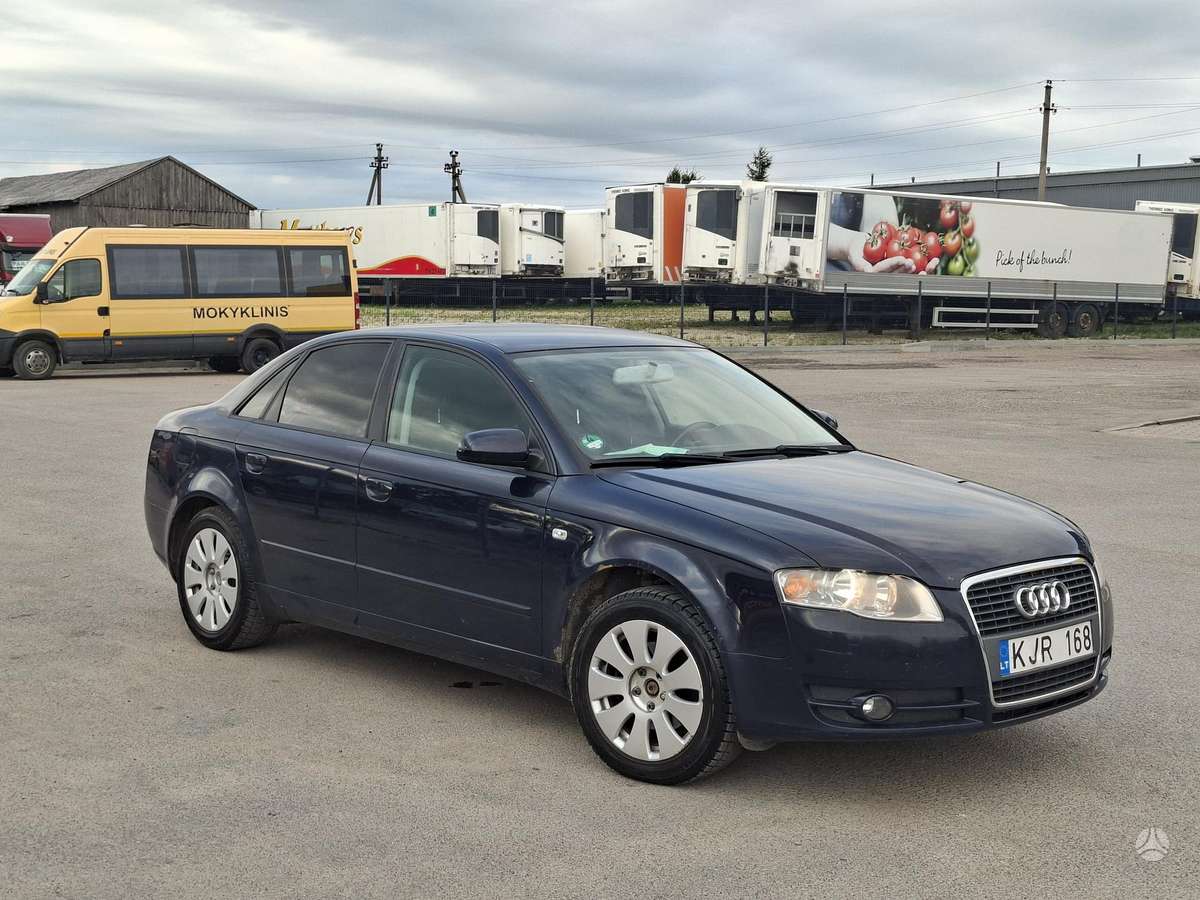 Audi A4, 2.0 l., Седан