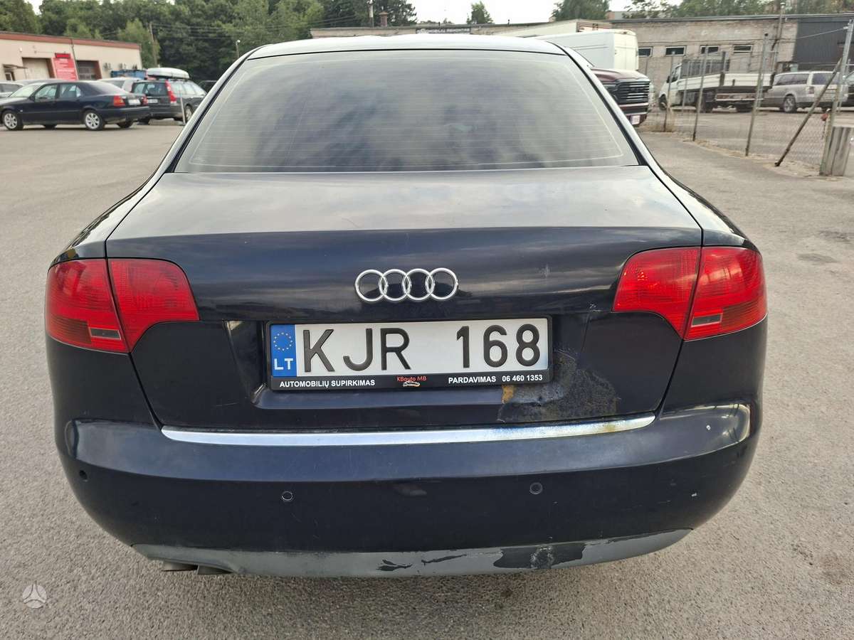 Audi A4, 2.0 l., Седан