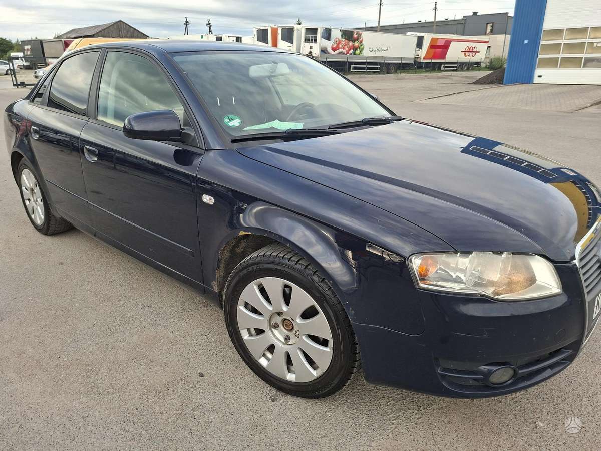 Audi A4, 2.0 l., Седан