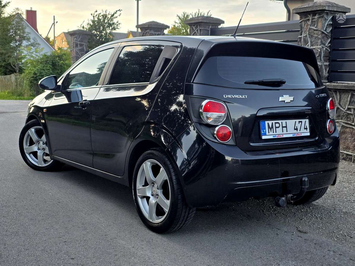 Chevrolet Aveo, 1.4 l., Хэтчбек
