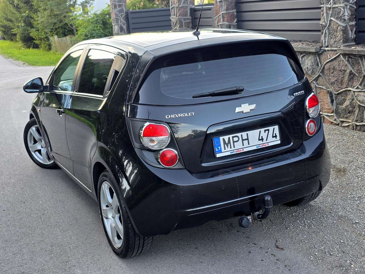 Chevrolet Aveo, 1.4 l., Хэтчбек