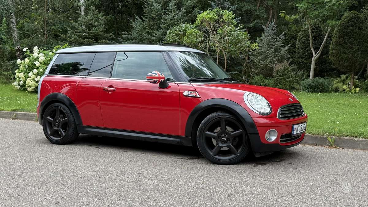 Mini Cooper, 1.6 l., hatchback