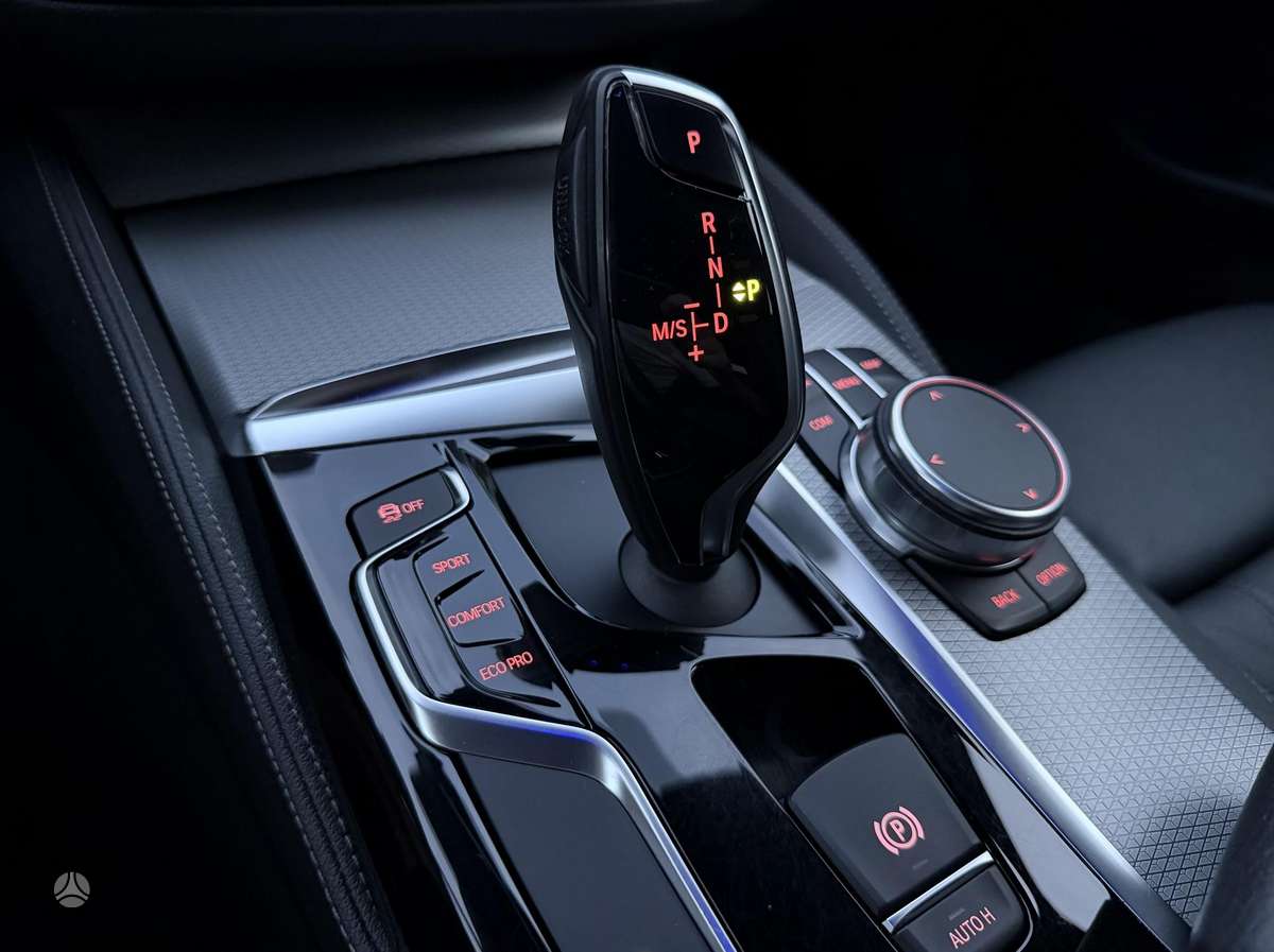 BMW 520, 2.0 l., wagon