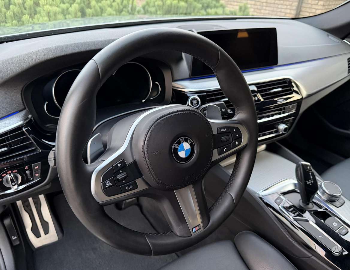 BMW 520, 2.0 l., wagon