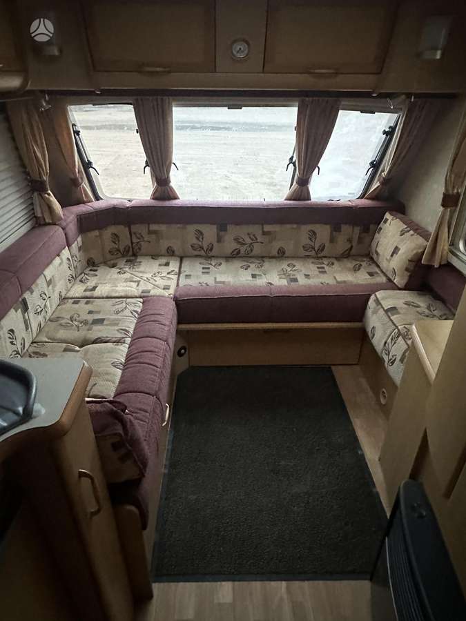 Abbey GTS420, caravans