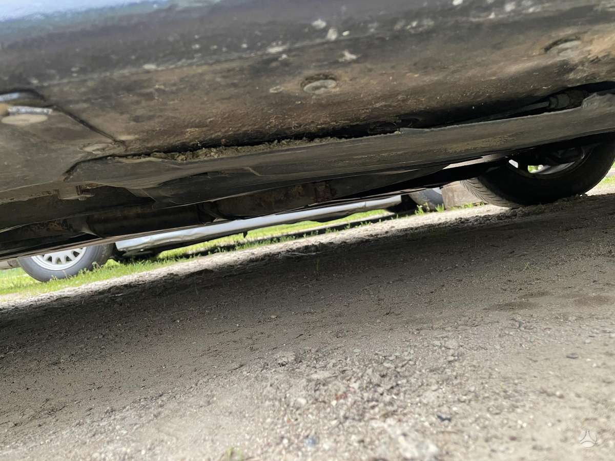 BMW 725, 2.5 l., Седан