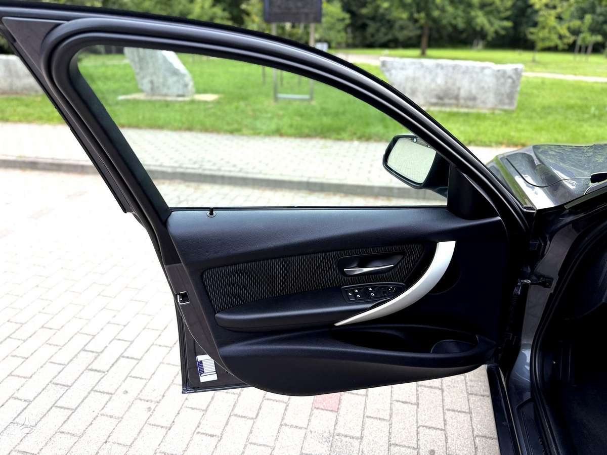 BMW 318, 2.0 l., Универсал