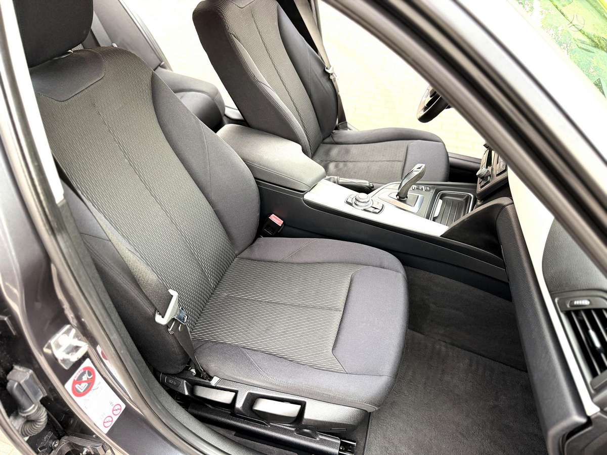 BMW 318, 2.0 l., universalas