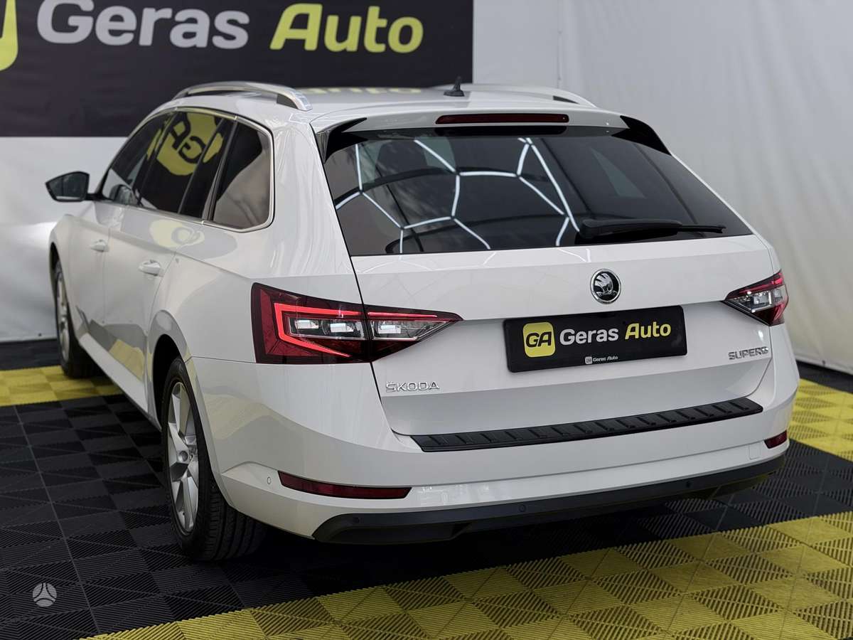 Skoda Superb, 2.0 l., Универсал