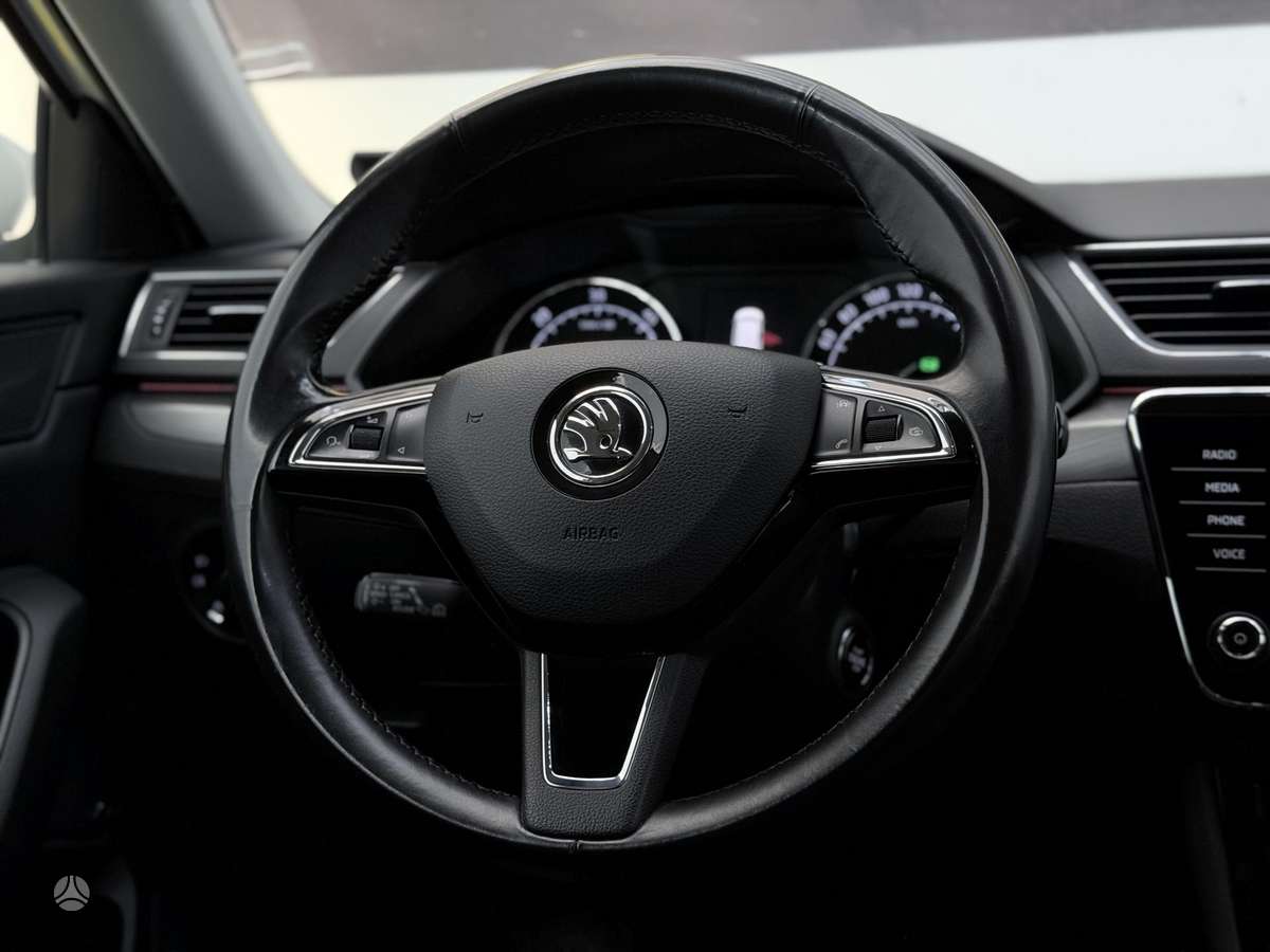 Skoda Superb, 2.0 l., Универсал