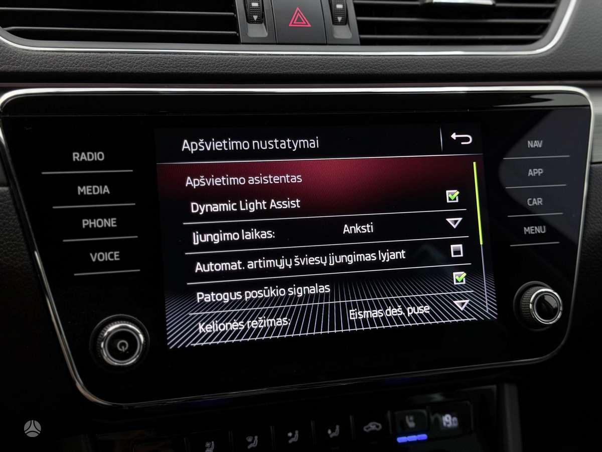Skoda Superb, 2.0 l., Универсал