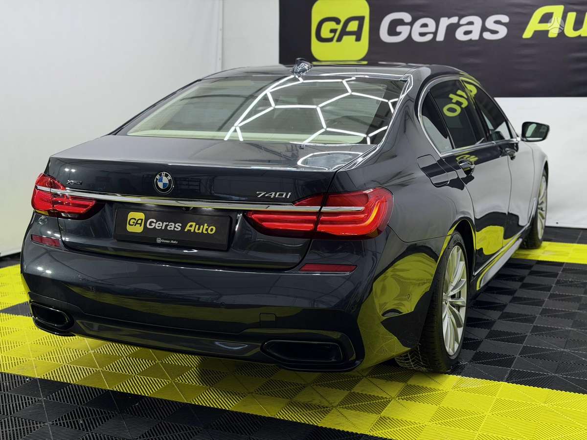 BMW 740, 3.0 l., Седан