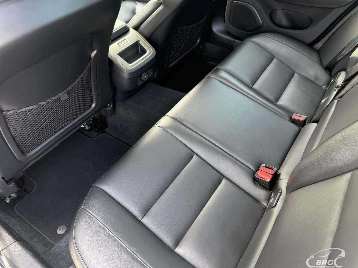 Volvo S60, 2.0 l., Седан