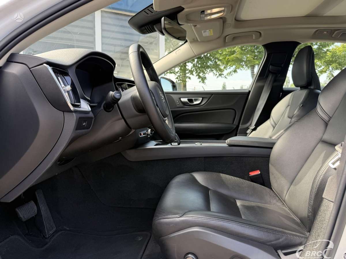 Volvo S60, 2.0 l., Седан