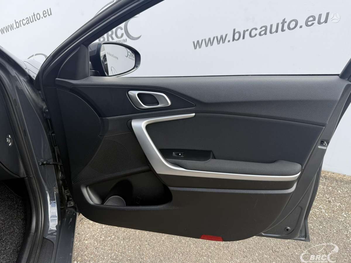 Kia Ceed, 1.0 l., hatchback