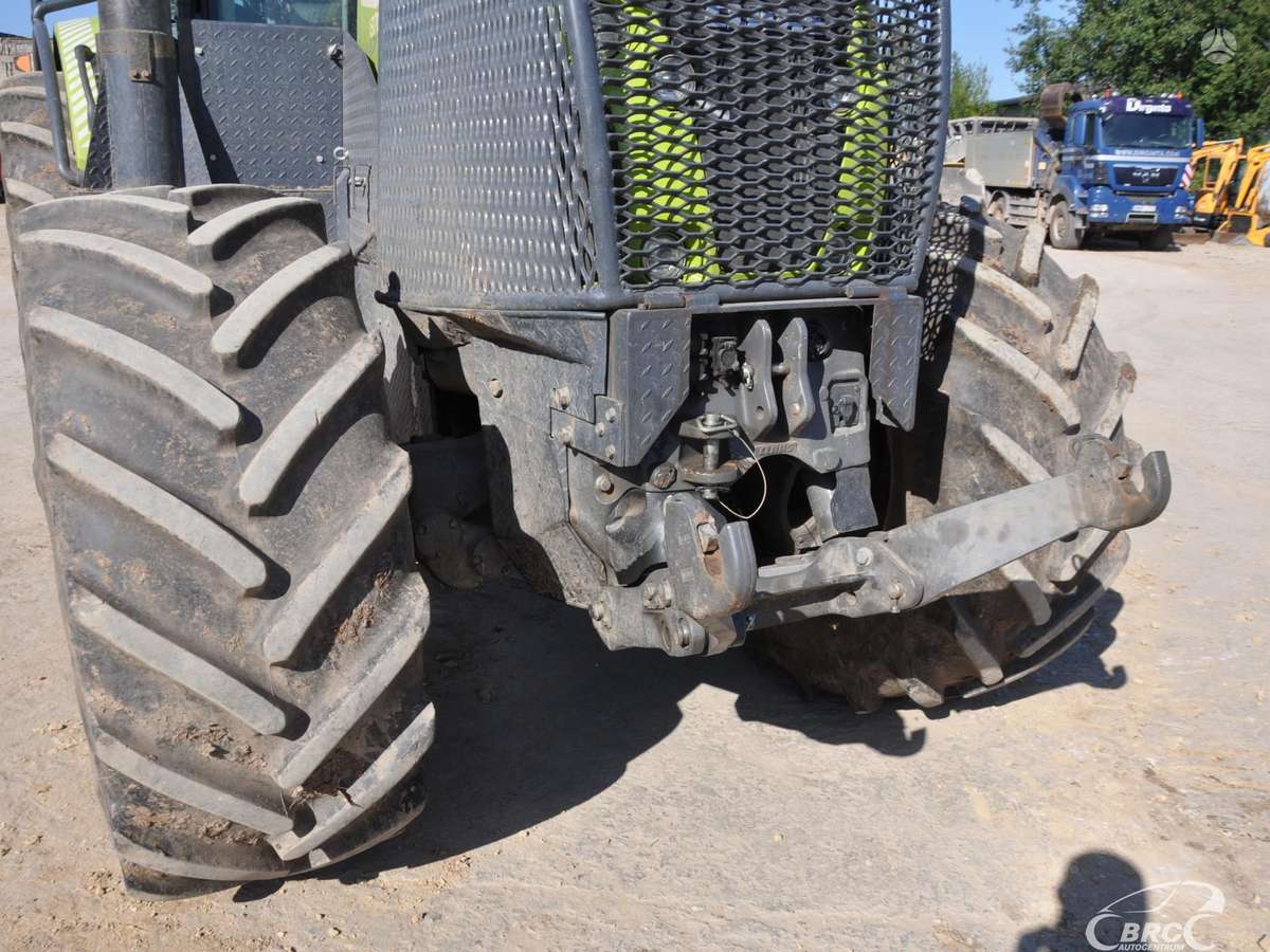 Claas Axion 870, tractors