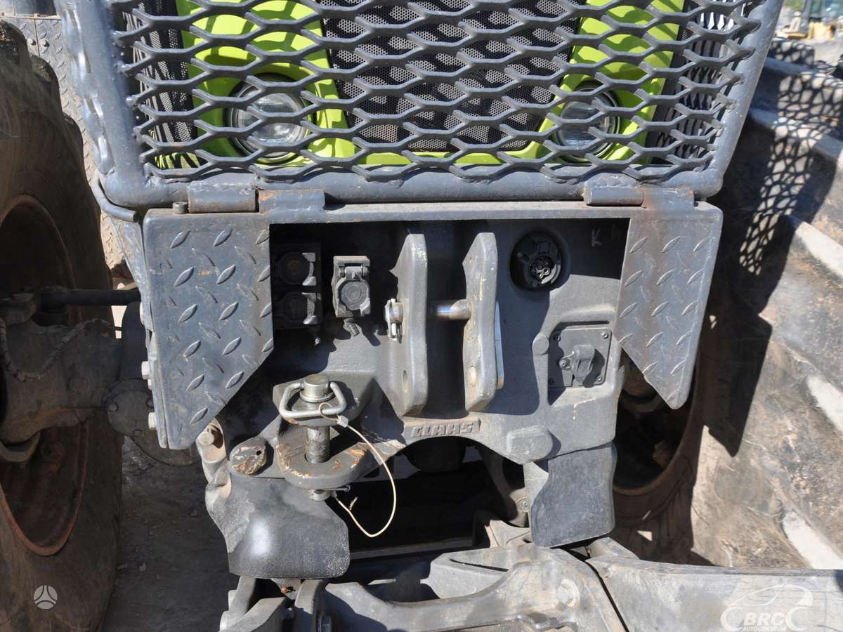 Claas Axion 870, tractors