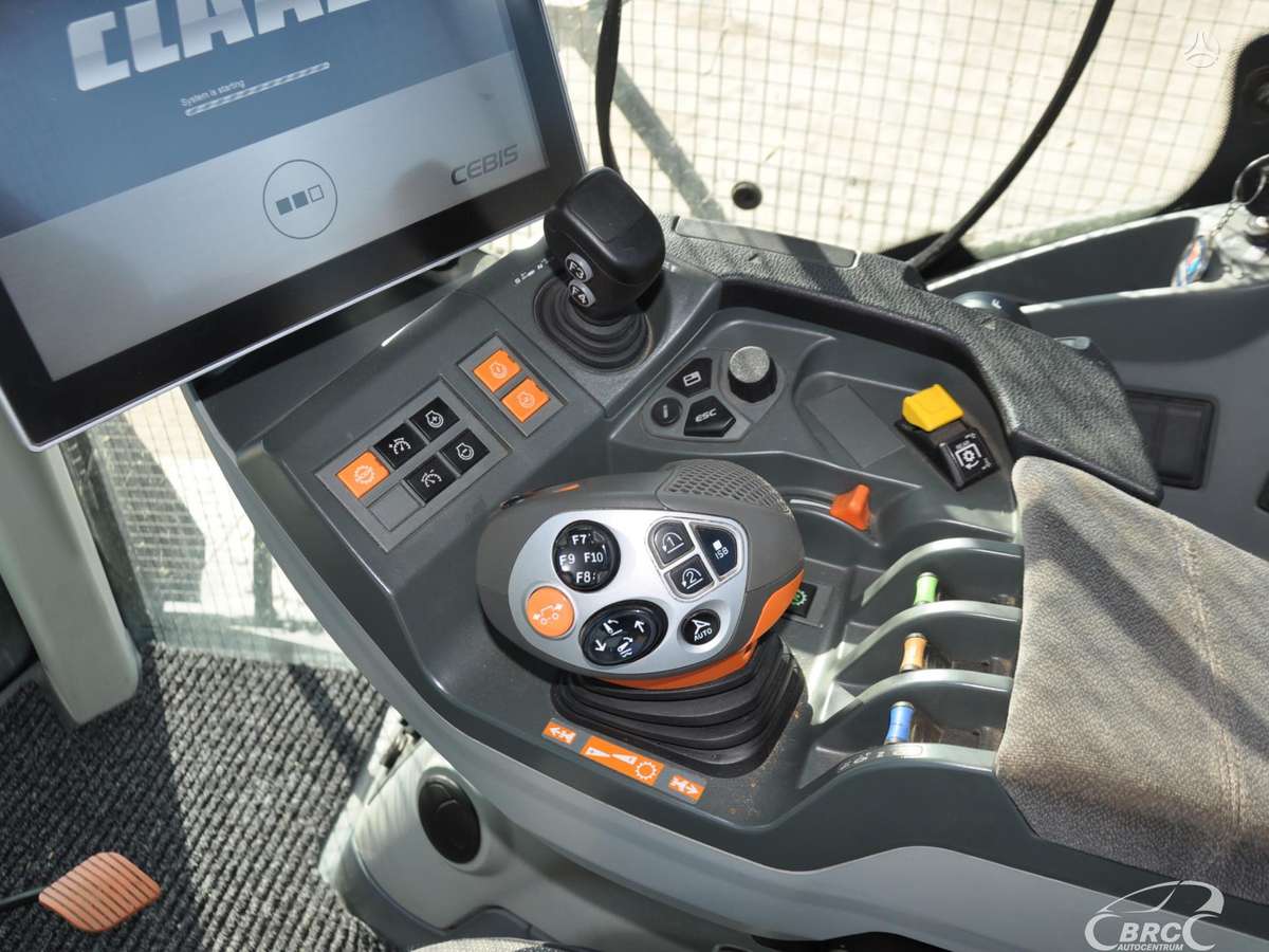 Claas Axion 870, tractors