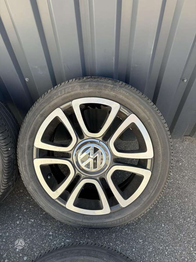 Volkswagen UP, light alloy, R16