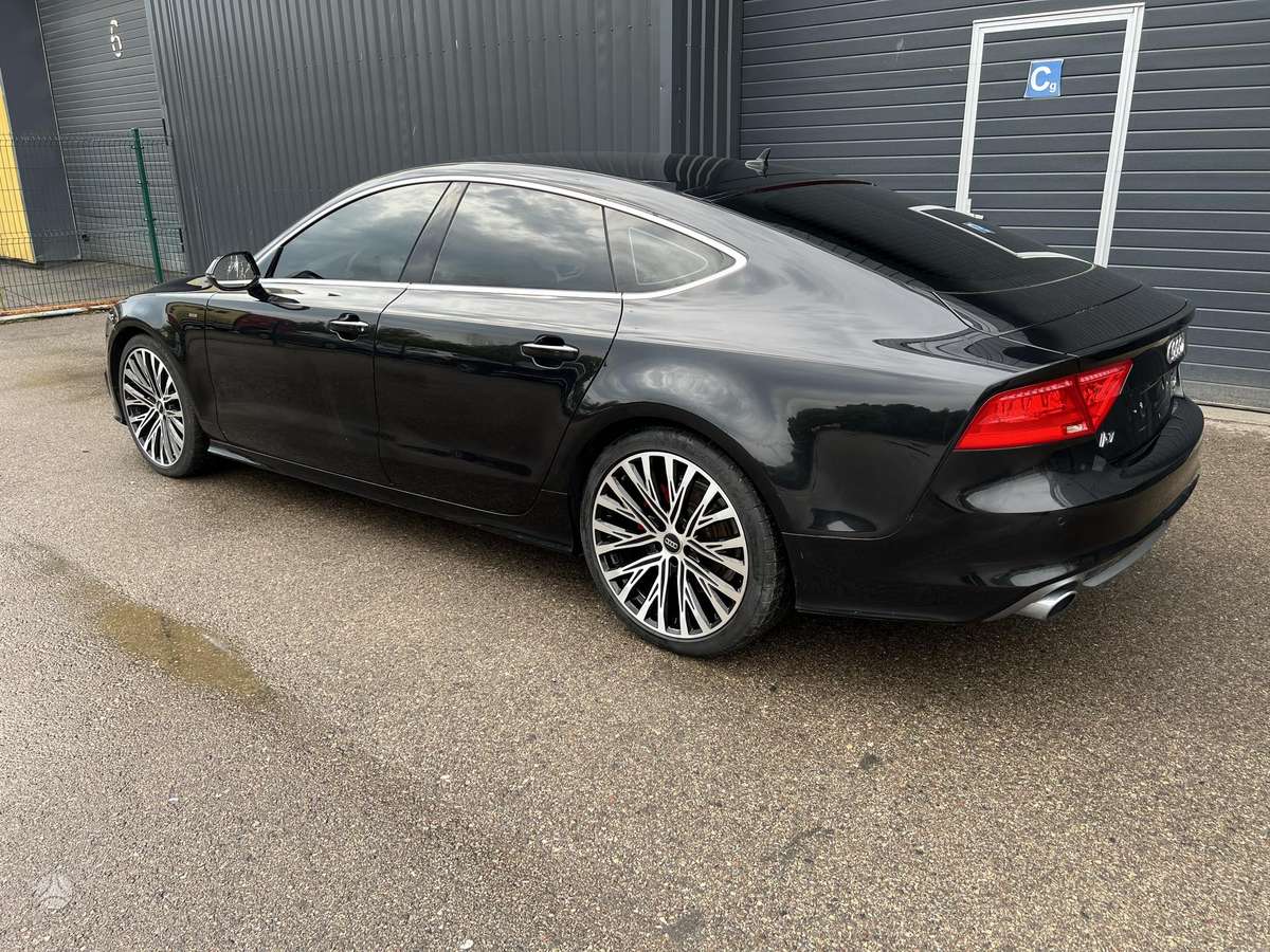 Audi A7, 3.0 l., hatchback