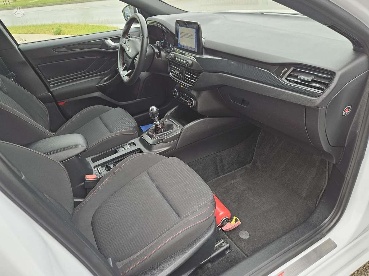 Ford Focus, 1.0 l., Универсал