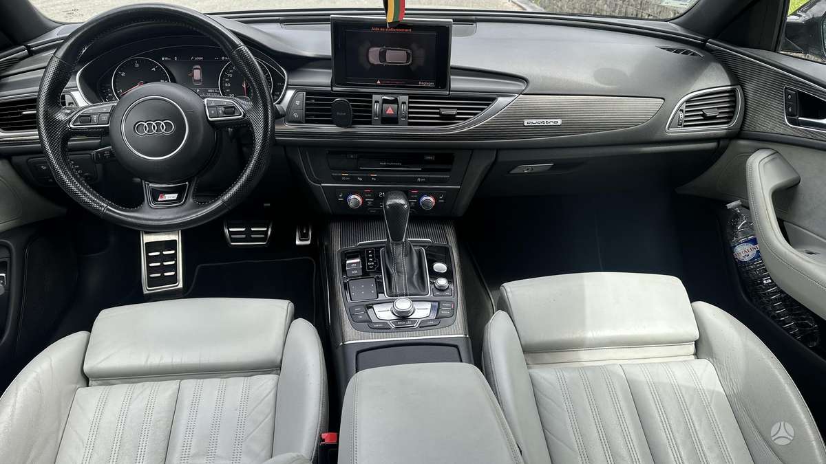 Audi A6, 3.0 l., universalas