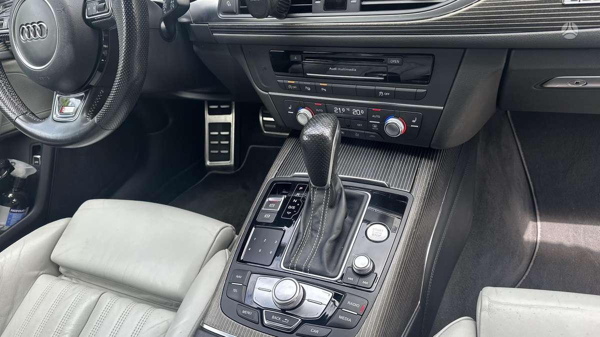 Audi A6, 3.0 l., universalas