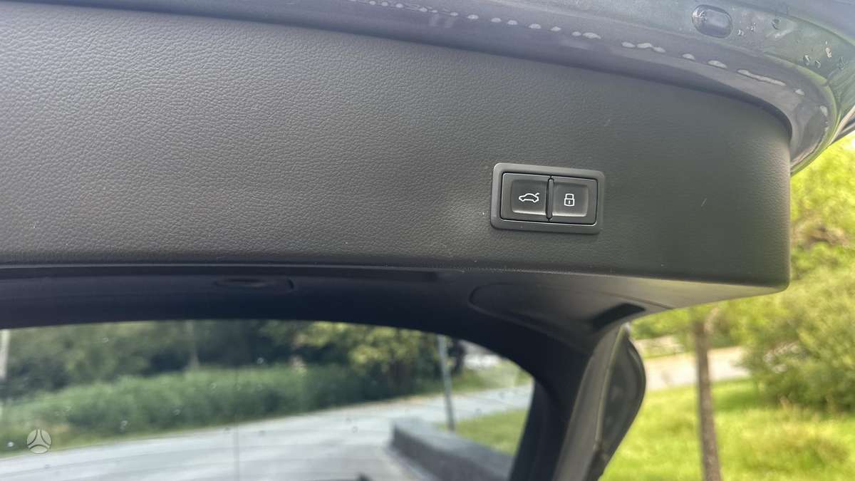 Audi A6, 3.0 l., universalas