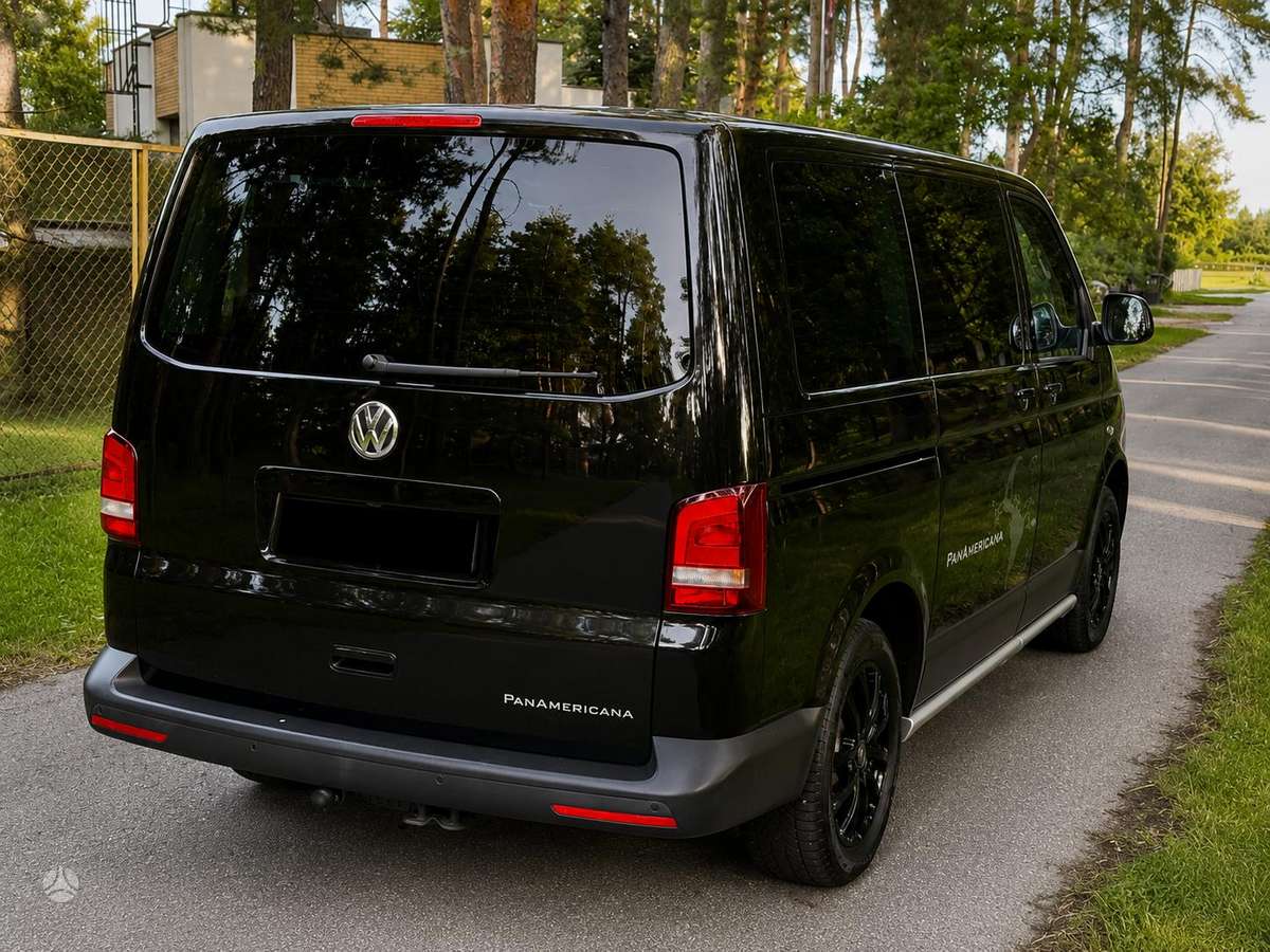 Volkswagen Multivan, 2.0 l., Минивэн