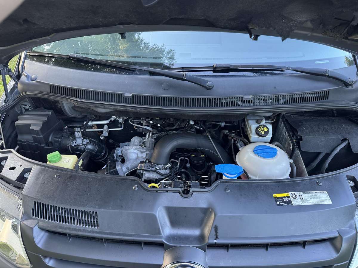 Volkswagen Multivan, 2.0 l., Минивэн