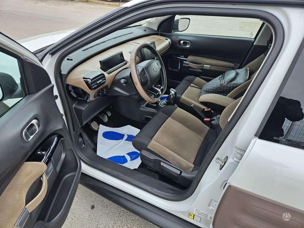 Citroen C4 Cactus, 1.2 l., Хэтчбек