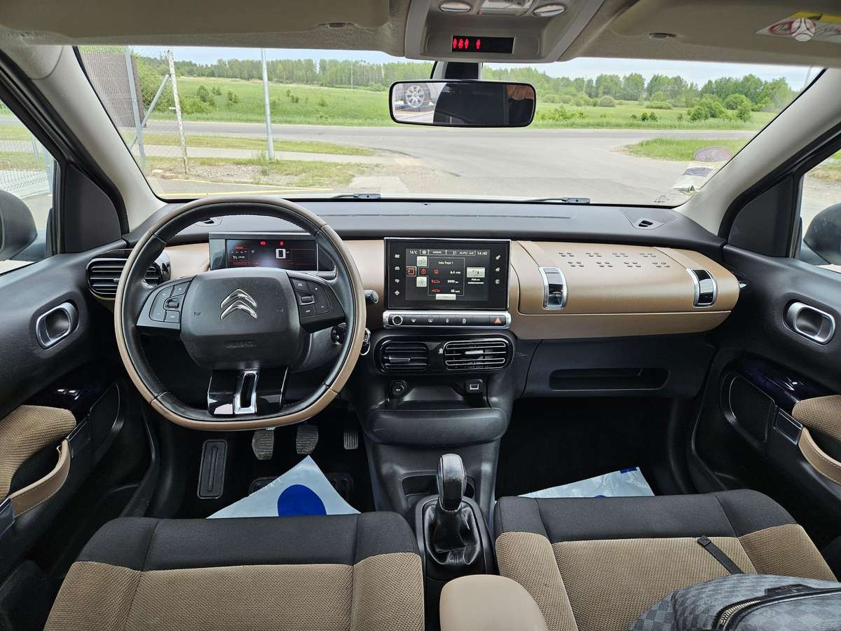 Citroen C4 Cactus, 1.2 l., Хэтчбек
