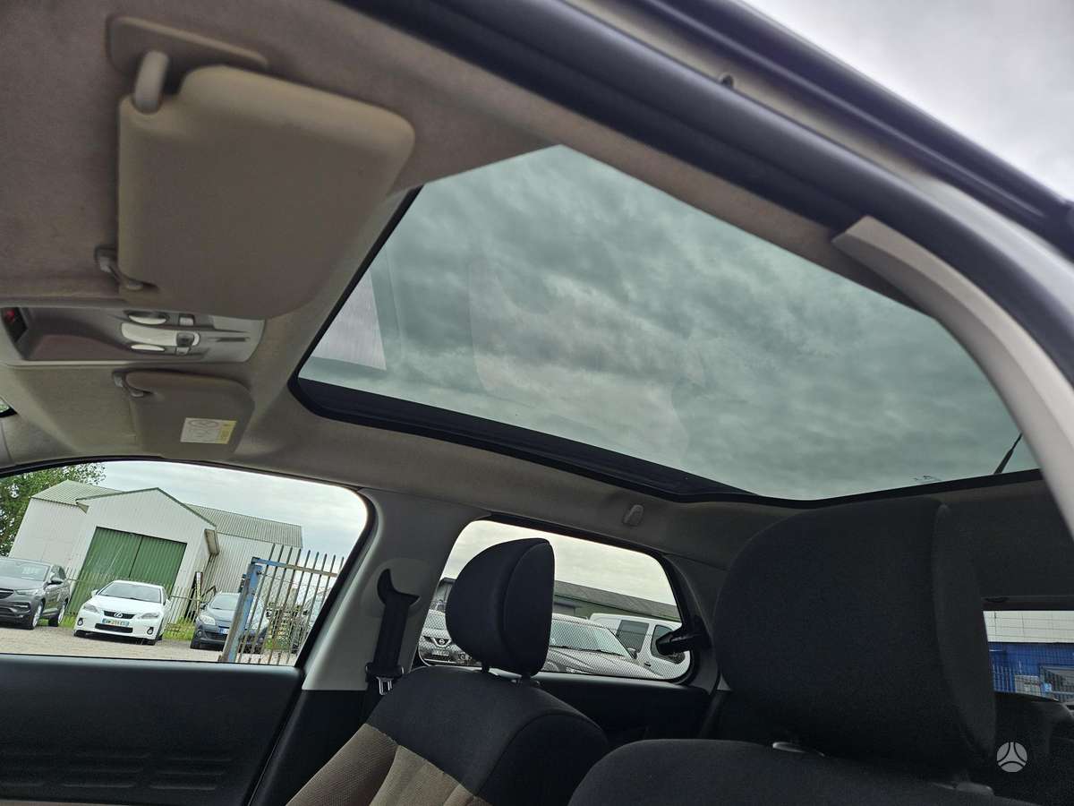 Citroen C4 Cactus, 1.2 l., Хэтчбек