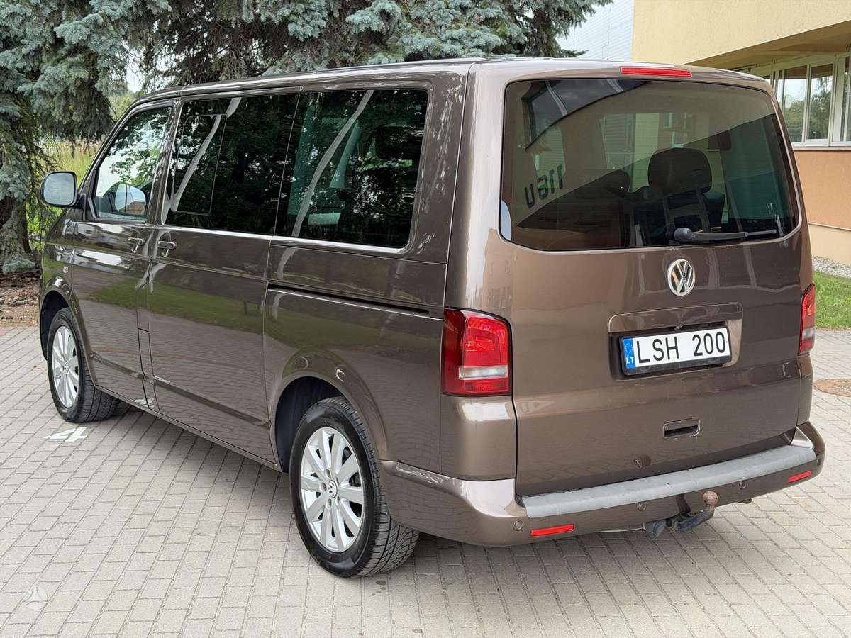 Volkswagen Multivan, 2.0 l., Минивэн