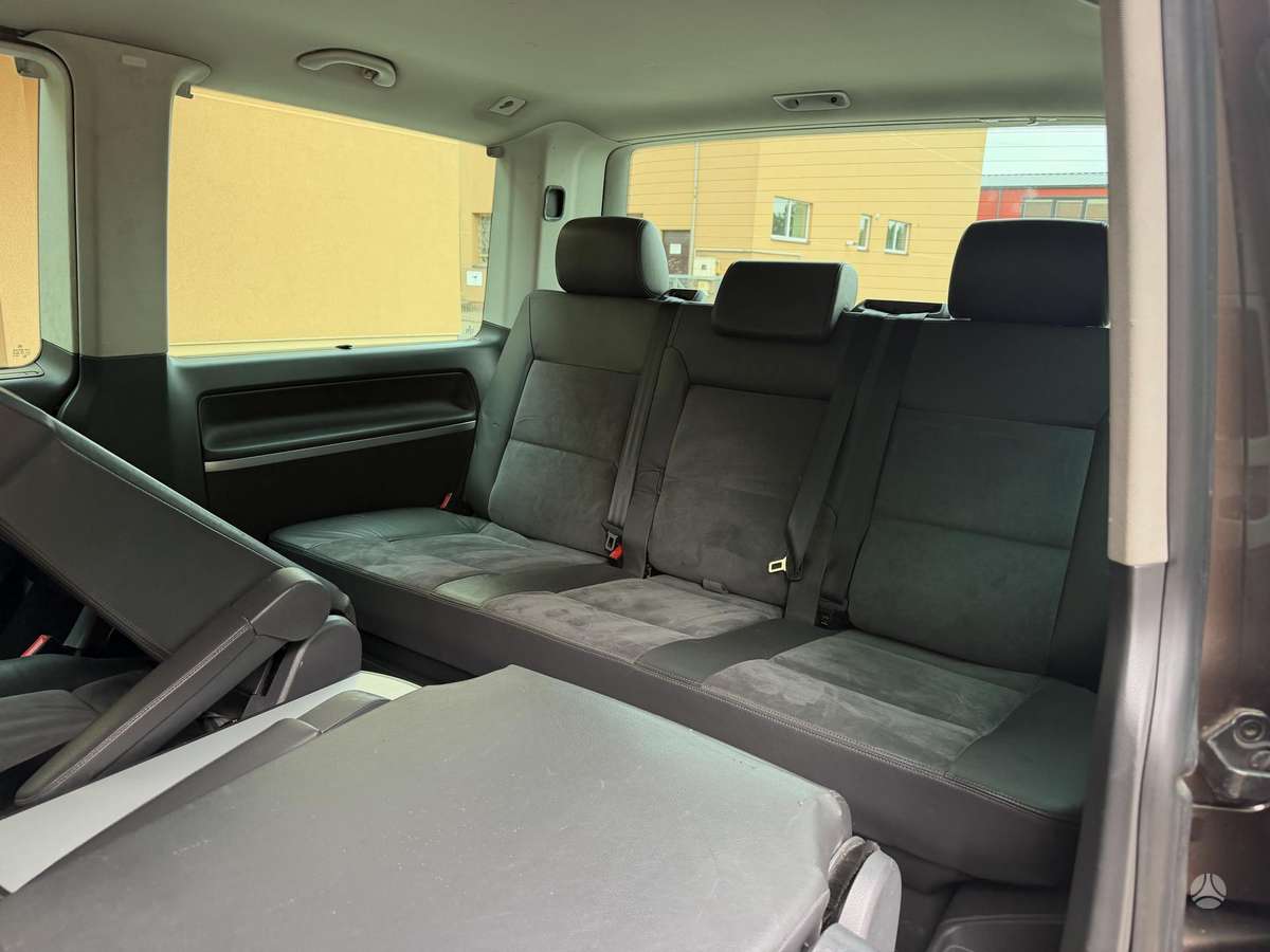 Volkswagen Multivan, 2.0 l., Минивэн