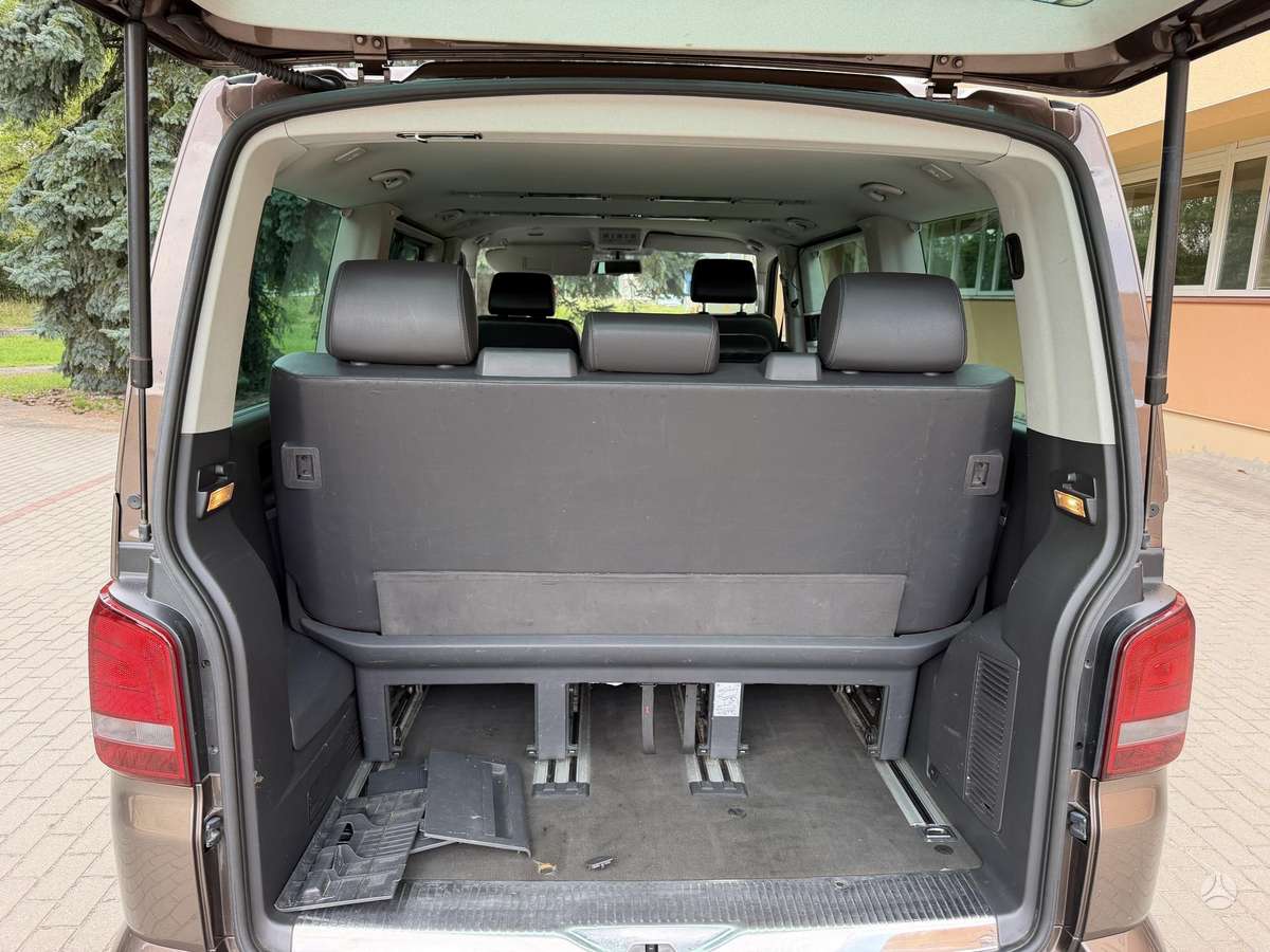 Volkswagen Multivan, 2.0 l., Минивэн