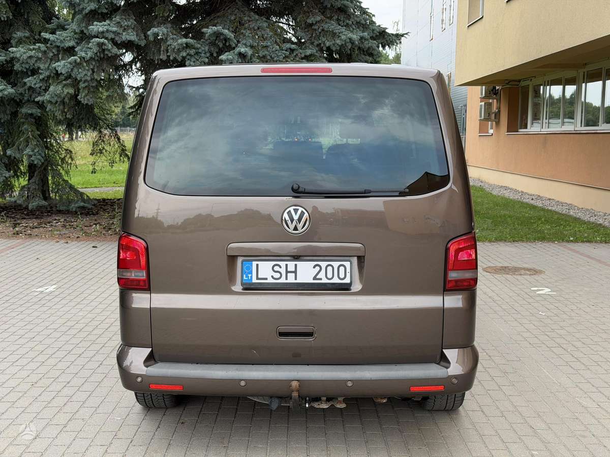 Volkswagen Multivan, 2.0 l., Минивэн