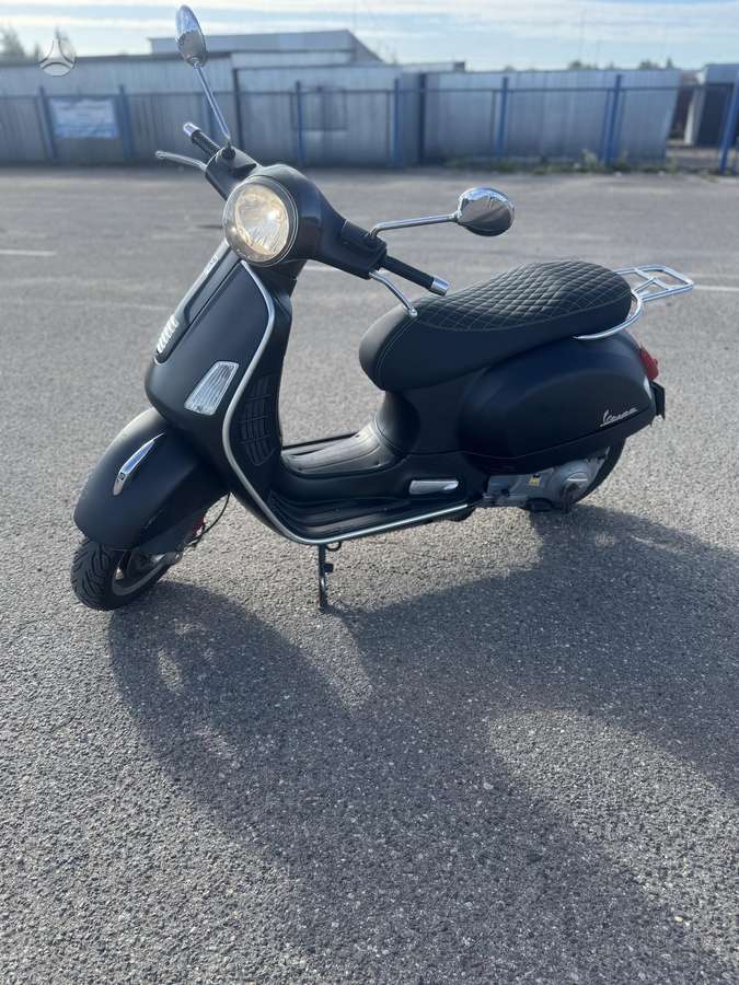 Piaggio Vespa 278cc, мотороллеры / мопеды
