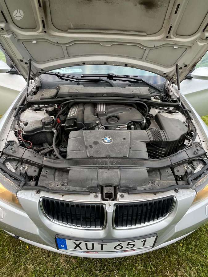 BMW 320, 2.0 l., wagon