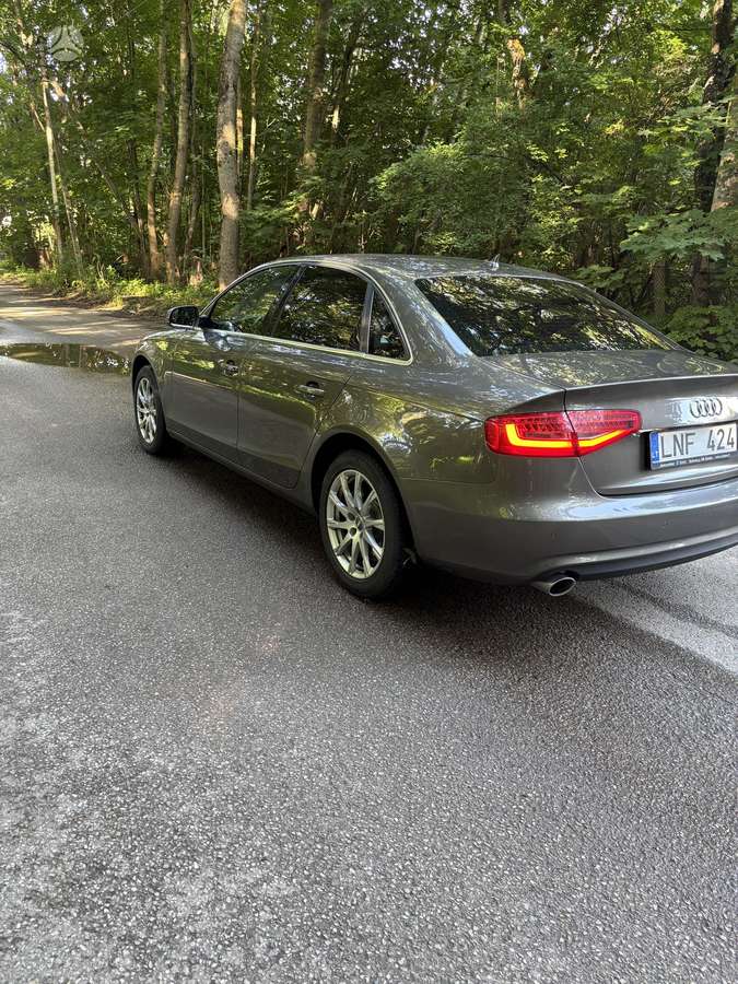 Audi A4, 3.0 l., Седан