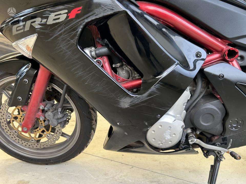 Kawasaki ER 649cc, street / classic