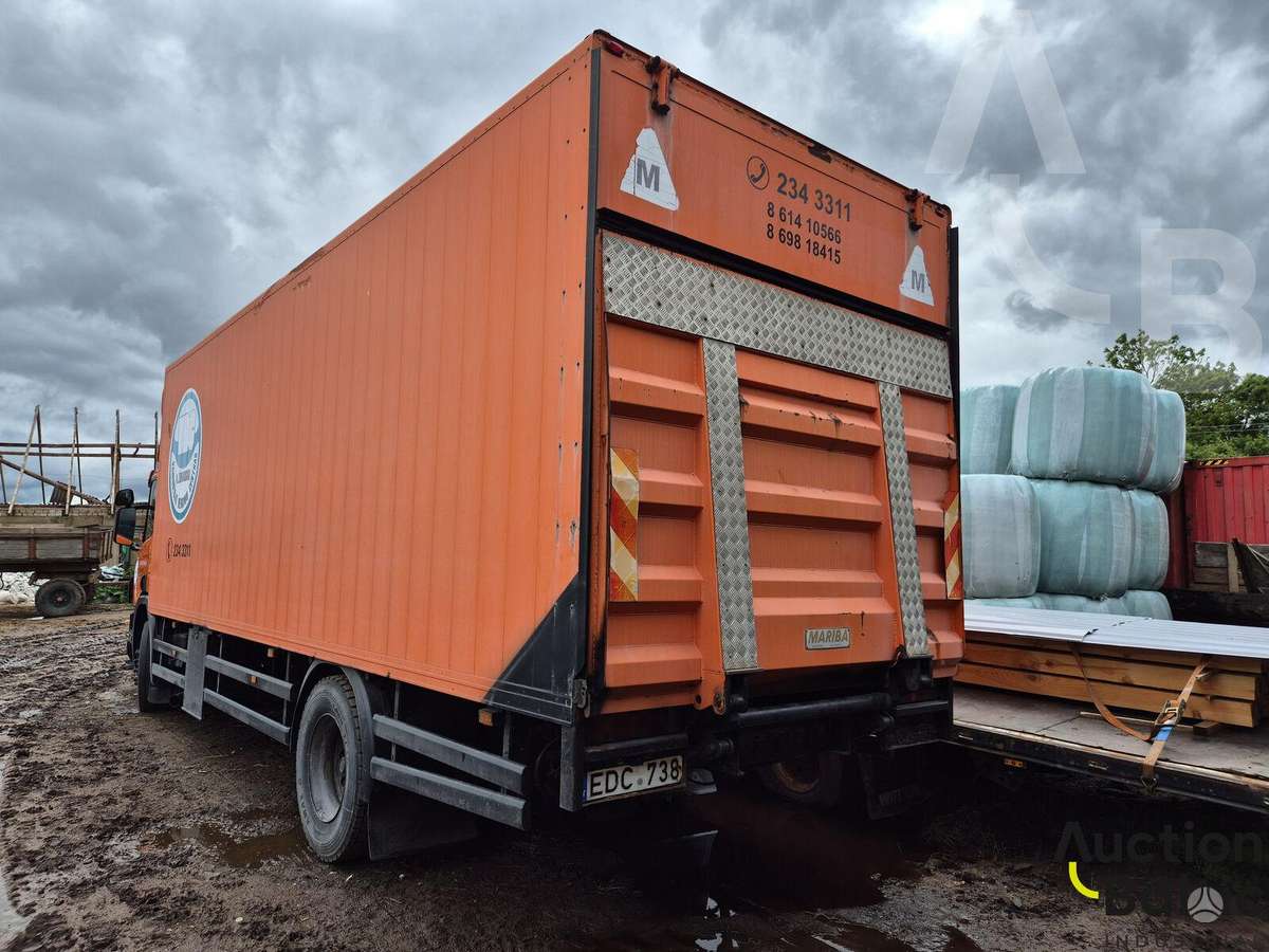 Scania P94D 260, box trucks / box vans