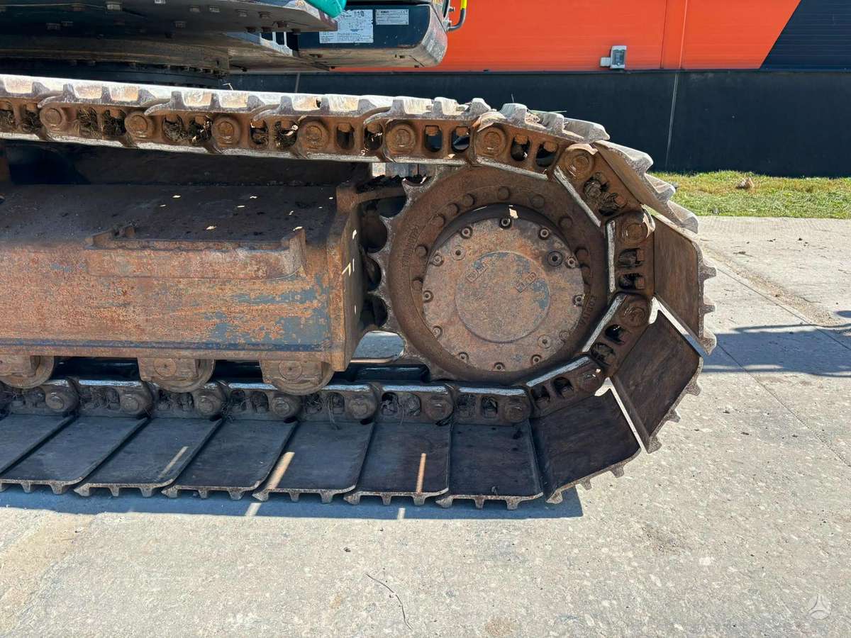 Kobelco SK 140 SR LC-7, экскаваторы