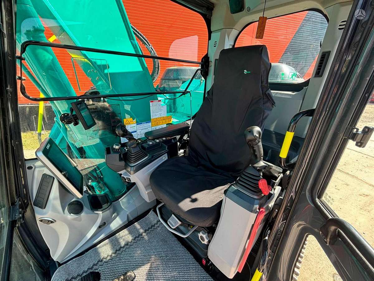 Kobelco SK 140 SR LC-7, ekskavatoriai