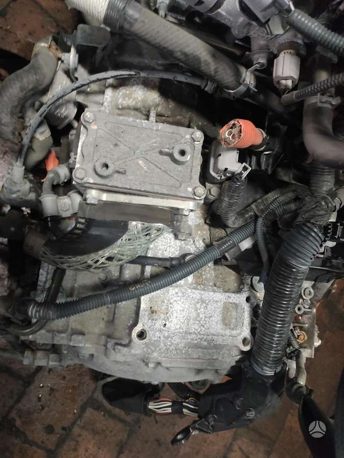 Toyota RAV4 Tik variklis ir dėžė